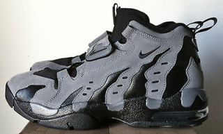 nike air dt max 96 dark grey black men diamond turf shoe deion sanders 