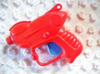 vtg 1950s arliss red plastic dart gun 