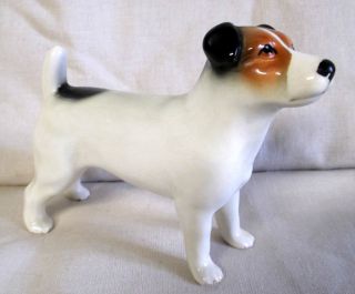 Delightful Jack Russell Terrier Dog Figurine SylvaC Model 3913