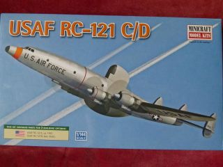 Minicraft Models 1144 USAF RC 121 C/D Model Plane Kit