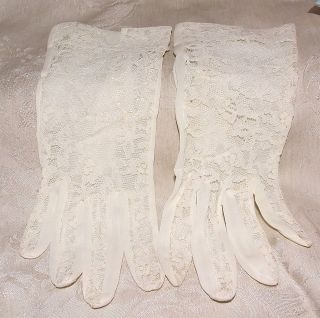 vintage 1950s white floral lace nylon gloves l k