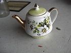 GIBSONS STAFFORDSHIRE ENGLAND TEAPOT GOLD LEAF PATTERN