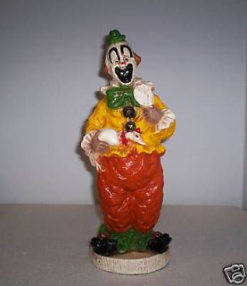 vintage universal statuary corp clown statue 384 