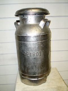Old Vintage Buhl Detroit Creamery Co. 20 Qt. Stainless Steel Milk 