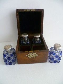 STUNNING CASKET SET OF FOUR ANTIQUE SOLID SILVER TOP PERFUME/SCENT 