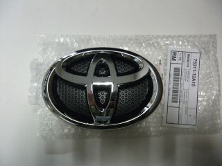 toyota yaris hatchback 2012 front grille emblem 75311 12a10 time