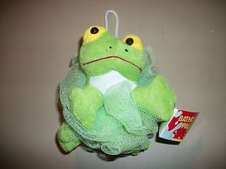 New  decorativ​e, fun shower/bath pouf with green terrry cloth frog 