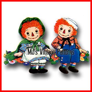 Vintage Raggedy Ann w/ Green Cape & Raggedy Andy Dolls Pattern