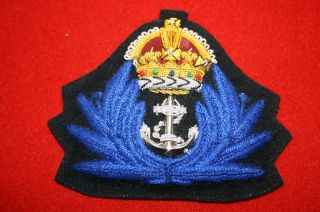 BRITISH WWII ROYAL NAVY WRNS WRENS OFFICERS CAP BADGE WOMENS