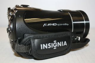 Insignia NS DV111080F 128 MB Camcorder Black for Parts
