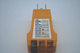 Outlet Electrical Receptacle Tester 3 Prong Plug Pvetk