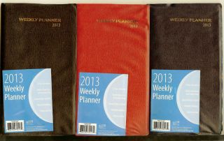 2013 Weekly Calendar Pocket Planner in 3 Color Choices Size 7 by 4 