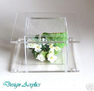 Square Crystal Clear Acrylic Cake Stand Wedding Display