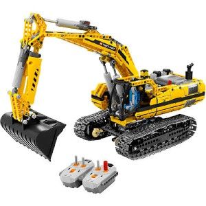 NEW LEGO Technic Motorized Excavator 8043 Construction Vehicle