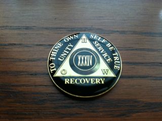 ALCOHOLICS ANONYMOUS AA ENAMEL 34 YEARS HOW TOKEN MEDALLION CHIP COIN 