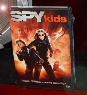 SPY KIDS Signed Autograph, UACC, Movie PROP & Costume, DVD, COA, Fast 
