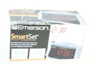 is 100 % functional emerson cks3528 smartset dual alarm clock
