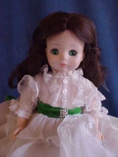 13 Madame Alexander Scarlett OHara Gone with The Wind Doll White 