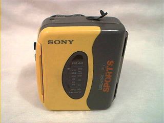 Vintage Sony Walkman Am FM Cassette Transistor Radio