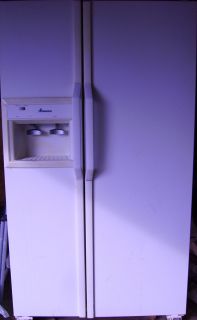 Amana Side by Side Refrigerator Freezer with Icemaker