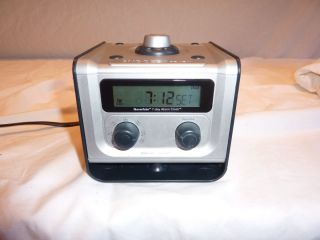 American Innovative Neverlate 7 Day Alarm Clock Radio NL7DAC PO Fast 