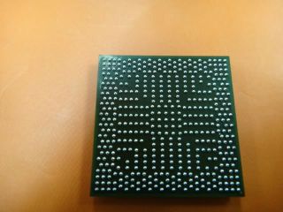 1x AMD ATI 216MQA6AVA12FG RS690M IC Chipset with Balls
