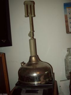    Antique Coleman Quick Lite Gas Kerosene Oil Table Light Lantern Lamp