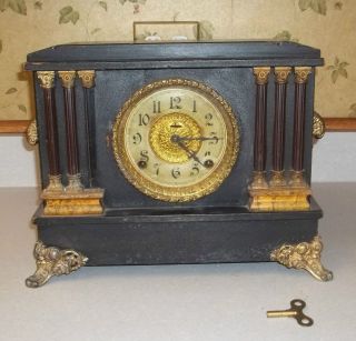 Antique Mantel Clock w key