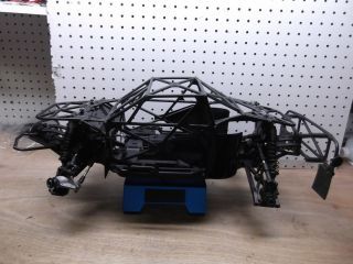 Team Associated SC8E 4x4 4WD 1 8 Chassis Short Course Truck Roller 