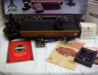 Atari 2600 4 Switch Sys Comp in BX w Game F244015