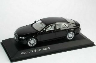 1zu43_Audi_A7_Sportback_phantomschwarzmet_Audi_Kyosho_5011007033_20040 
