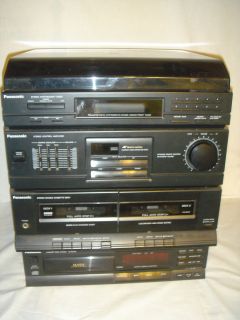 Panasonic Compact Audio System w Turntable and CD Player Works Great 