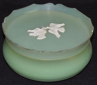 Vintage Green White Dove Avon Rapture Beauty Dust Container w Puff 