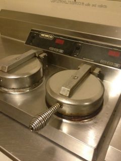 Nemco Double Waffle Iron Baker 7000 2s Great Condition Free Same Day 