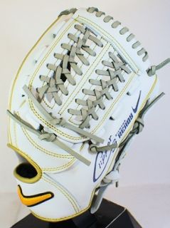 Nike Baseball Gloves White 11 5 BF 1421 RHT