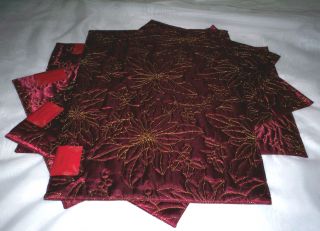 NIP Christmas Holiday Poinsettia 4P Placemat Set Quilted Satin 