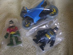   DC BATMAN, ROBIN & MOTORCYCLE for Bat Cave, Superfriends figures   NEW