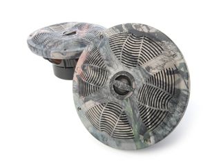   with rubber surround 1 aluminum dome tweeter mounted to camouflage