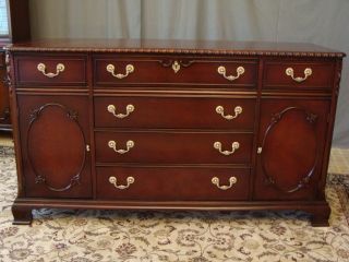 Fabulous Chippendale Mahogany Dining Room Buffet/Sideboa​rd