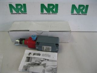 NEW PIZZATO VDE 0660 POSITION LIMIT SWITCH 400V 3A AMP 64697