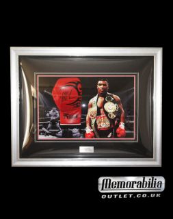 memorabilia outlet are delighted to offer this is an authentic