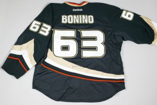 2011 12 NICK BONINO Anaheim Ducks Game Worn Home black jersey used set 