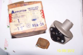 Appleton 1 2 Entrance Fitting Rea 26 w Plastic Duct Seal Compound 3 