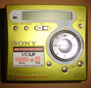 Sony MZ R700 Portable Minidisc Player Recorder Ultra Small MD Walkman 