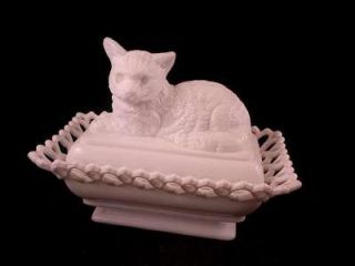 Old 1889 Atterbury Milk Glass Lattice Cat Covered Dish Figural Nice 
