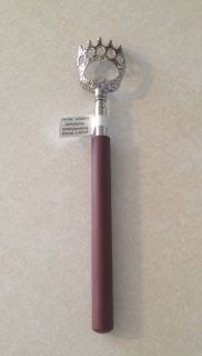 Bear Claw Extendable Retractable Back Scratcher with Brown Handle New 