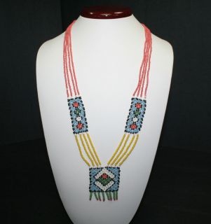   Native American Indian Glass Seed Bead Rug Pattern Necklace