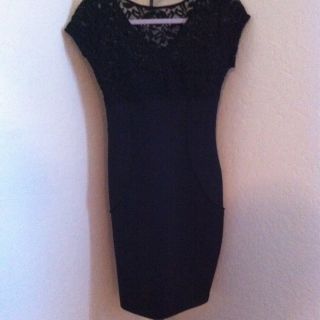 Valeri Bertinelli Black Dress 6 Lace Top Empire Waist Cocktail Evening 