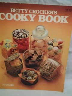 Betty Crockers Cooky Book Copyright 1977