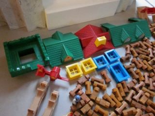BIG LOT OF WOOD LINCOLN LOGS AND / OR TIMBER LOG PARTS 175+/  PIECES 